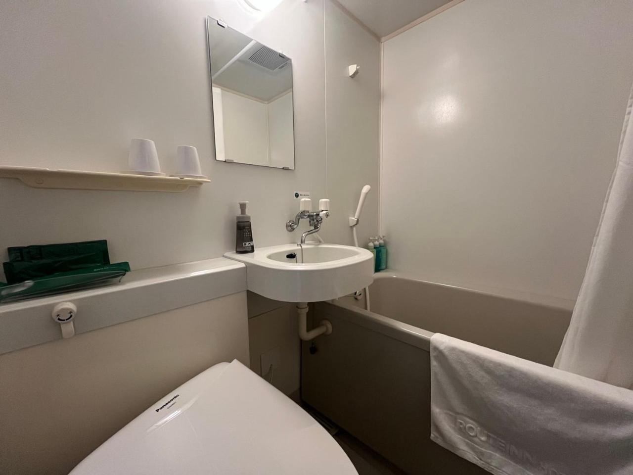 Hotel Route-Inn Niigata Nishi Inter Экстерьер фото